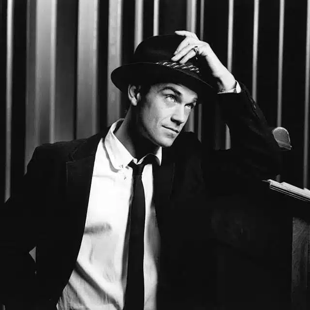 Robbie Williams Go Gentle lyric video