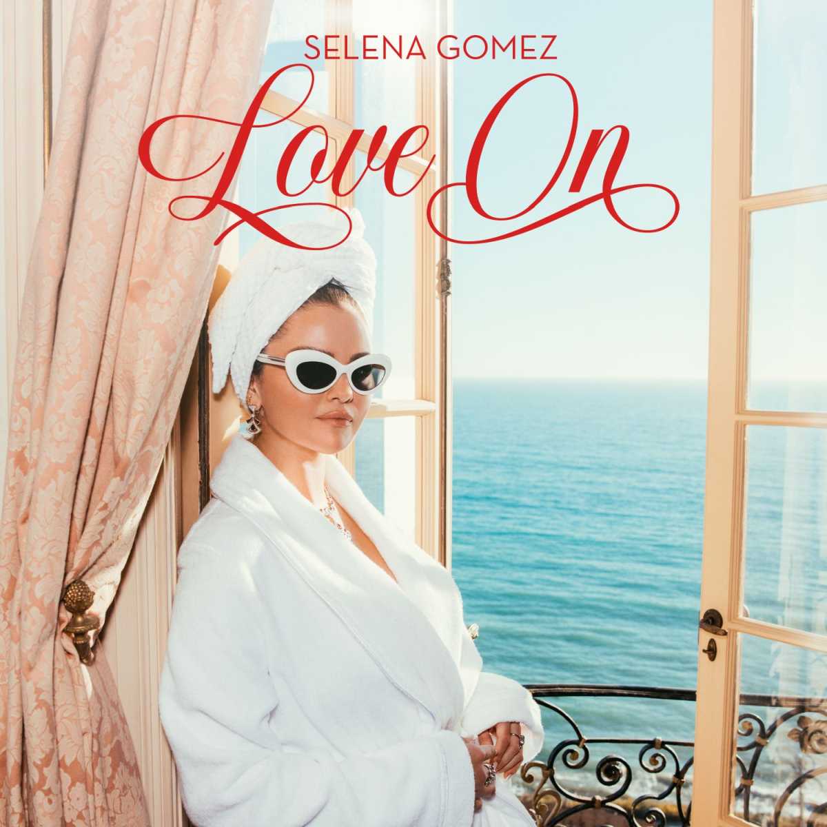 Love On testo Selena Gomez